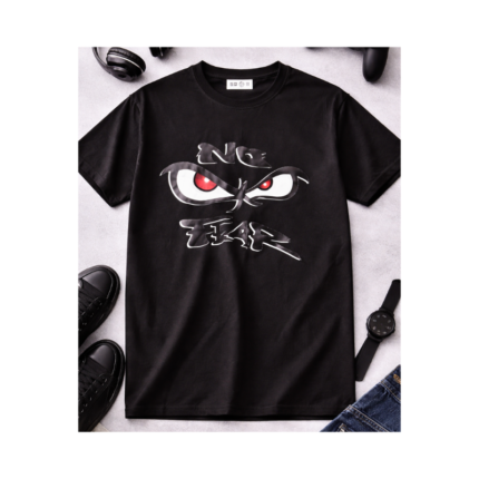🖤 Street Style Graphic T-Shirt – “NO FEAR” Eye Design